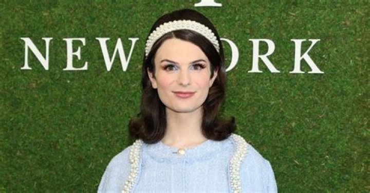 Dylan Mulvaney net worth: How much is Dylan Mulvaney worth?