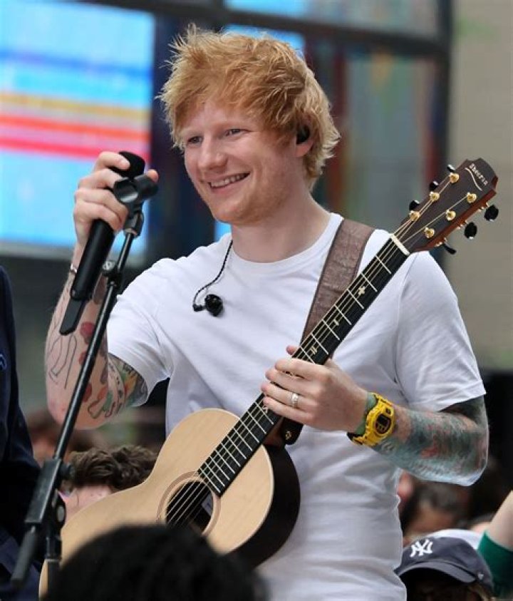 Ed Sheeran Facts, Bio, Wiki, Net Worth, Age, Height, Family, Affair, Salary, Career, Tour, Concert, Justin Bieber, Youtube, Wife, Photograph, New Song
