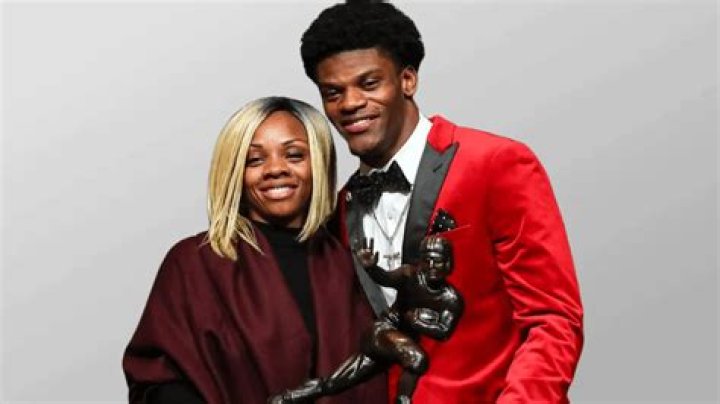 Eddie Jackson Wife: Is Eddie Jackson Bears Married? Who Is Eddie Jackson’s Girlfriend?