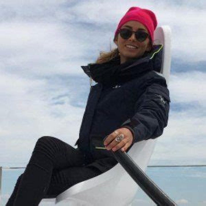 Elayna Carausu (YouTube Star) - Age, Birthday, Bio, Facts, Family, Net Worth, Height & More