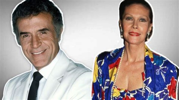 Elena Montalban biografía, edad, altura, esposa, net worth, familia