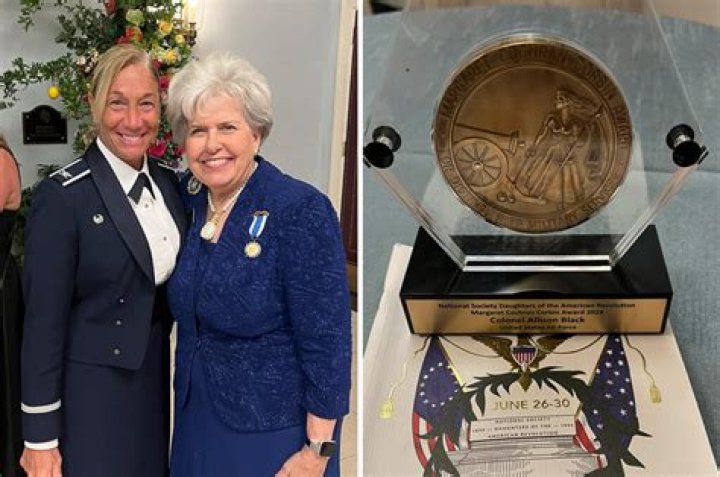 Elizabeth Prestel’s biography, net worth, fact, career, awards and life story