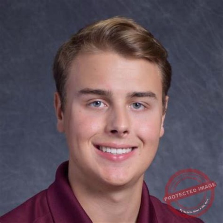 Ethan Bastianich (Joe Bastianich’s Son) Bio, Age, Wiki, Height, College and Net Worth