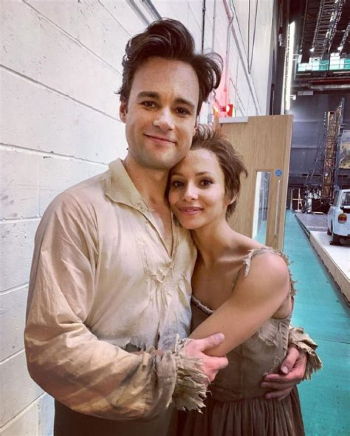 Francesca Hayward Biography, Age, Height, Husband, Net Worth, Family