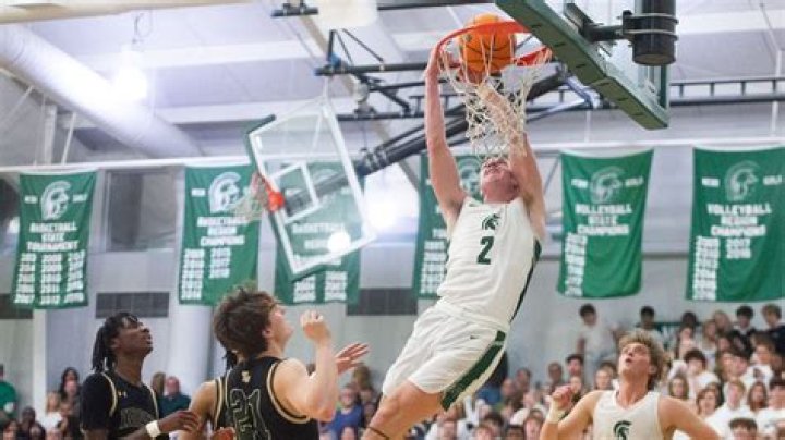 Freddie Webb (Basketball Player) - Age, Birthday, Bio, Facts, Family, Net Worth, Height & More