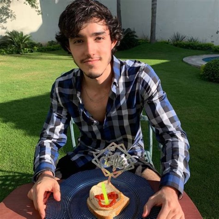 Giovanni Wise (Estrella de TikTok) - Edad, cumpleaños, biografía, hechos, familia, patrimonio neto, altura y más