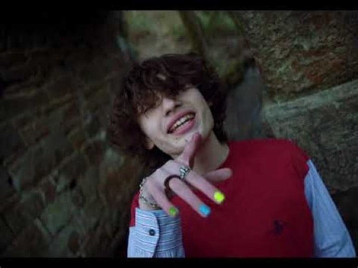 Glaive Height Age: How Old Tall Is The Musician?