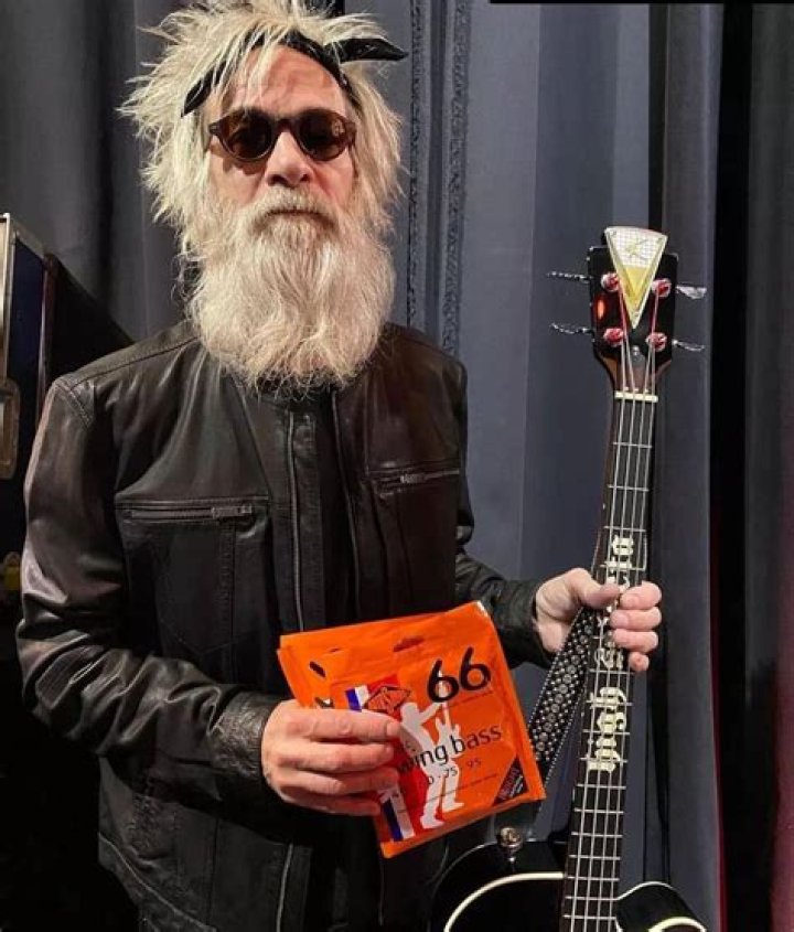 Graham Elwood Biography, Age, Height, Wife, Net Worth, Family