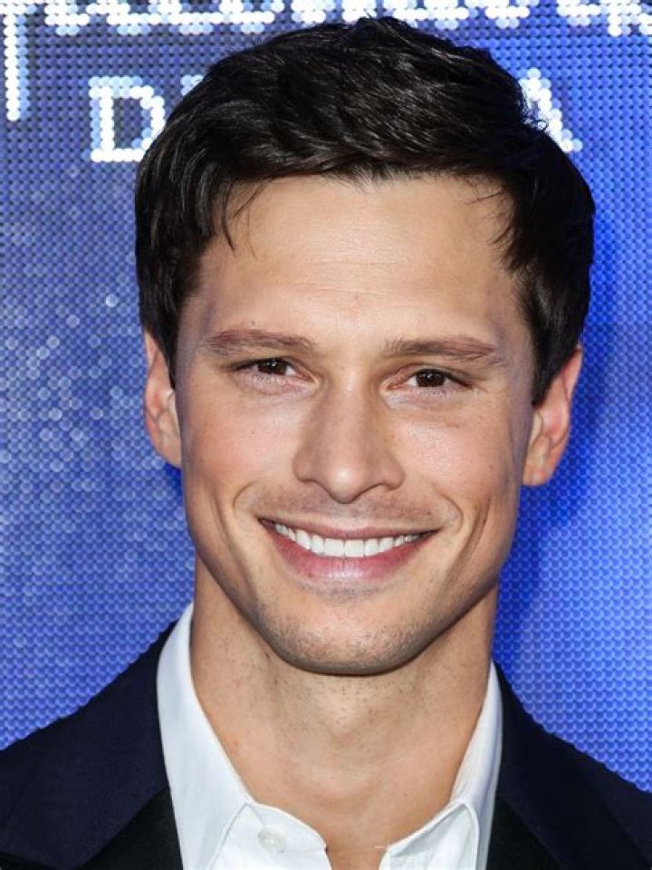 Greg Hovanessian Age, Married, Wife, Wikipedia, Birthday, Height, Bio