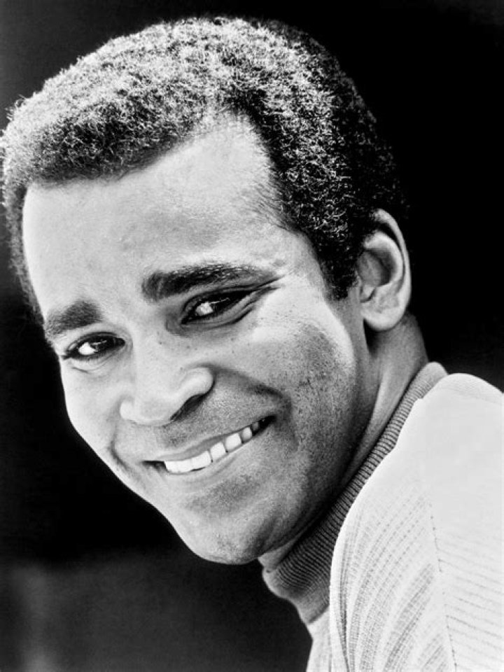 Greg Morris (TV Actor) - Age, Birthday, Bio, Facts, Family, Net Worth, Height & More