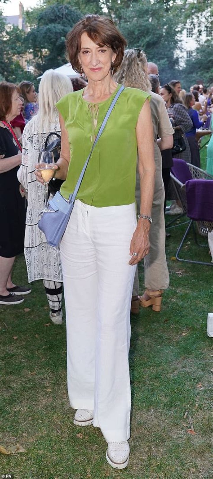 Gwynne McElveen Biography, Age, Height, Husband, Net Worth, Family