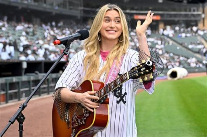 Harper Grace (Country Singer) - Age, Birthday, Bio, Facts, Family, Net Worth, Height & More