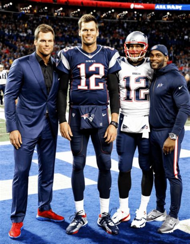 Harve Presnell Biography, Age, Height, Wife, Net Worth, Family