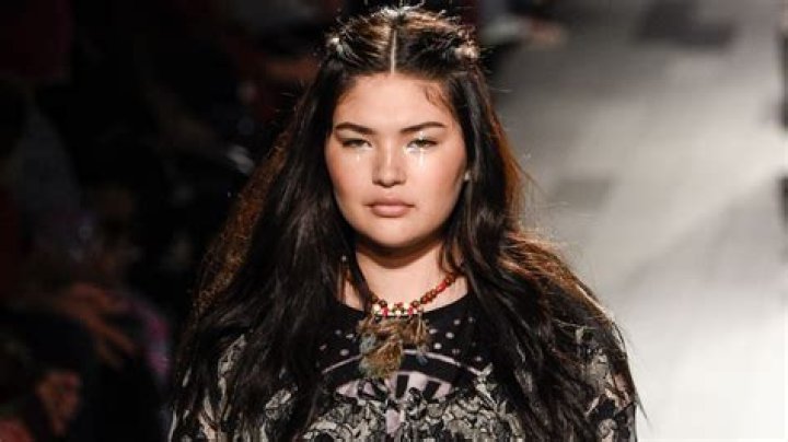 How Much Money Does Kana Grace Nootenboom Make? Latest Kana Grace Nootenboom Net Worth Income Salary