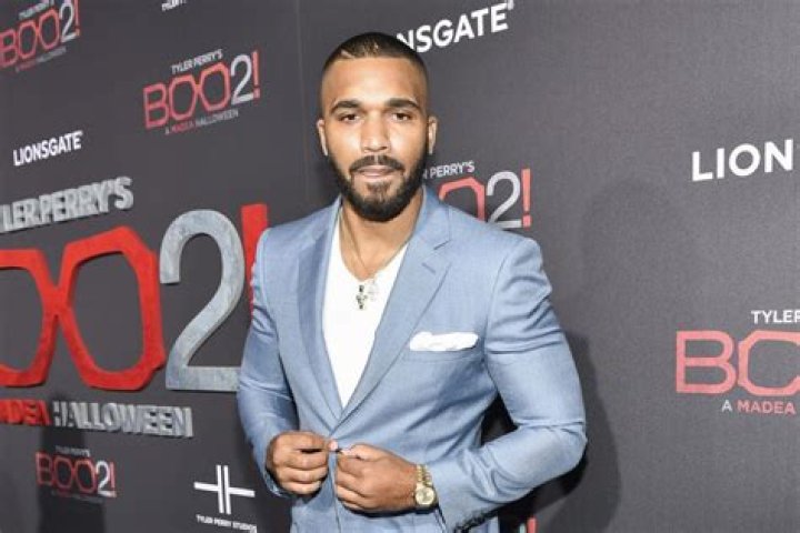 How Much Money Does Tyler Lepley Make? Latest Tyler Lepley Net Worth Income Salary