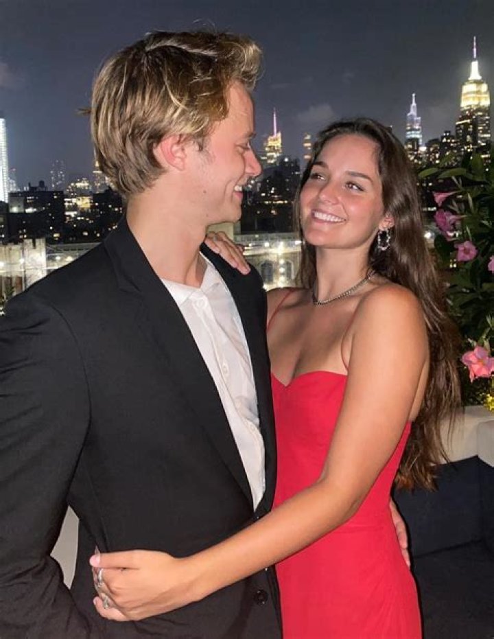 How Old Is Elaine Siemek? Meet Rudy Pankow Girlfriend