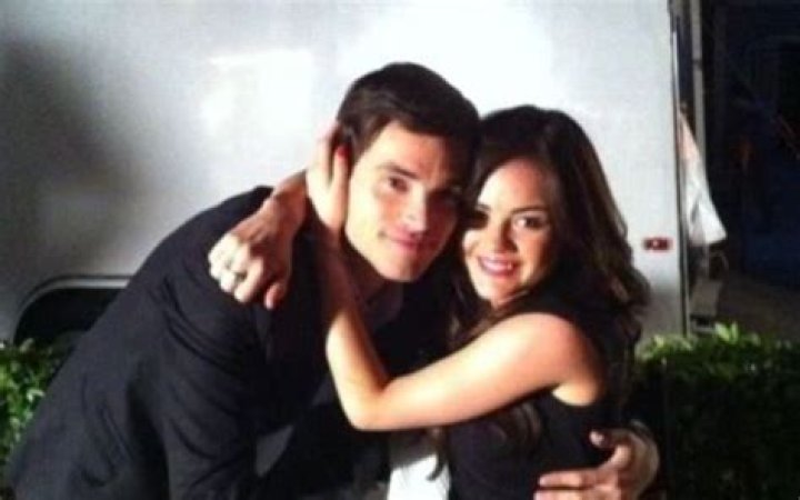 Ian Harding Biography, Age, Height, Wife, Net Worth, Family