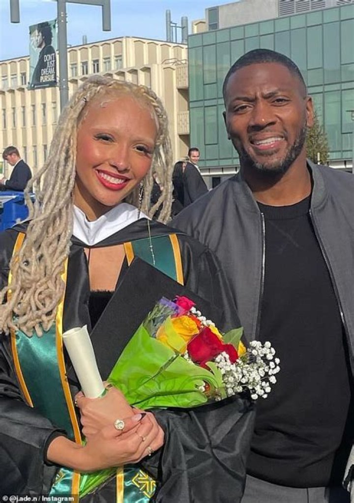 Is Candy Clark married? Does Candy Clark have children?