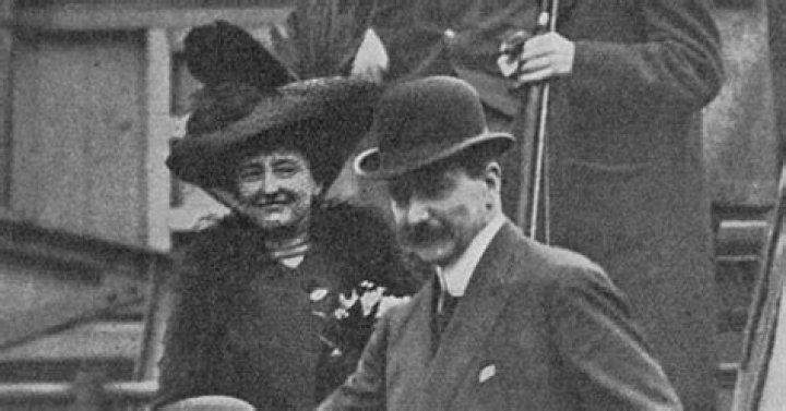 J Bruce Ismay (Titanic Survivor) - Age, Birthday, Bio, Facts, Family, Net Worth, Height & More