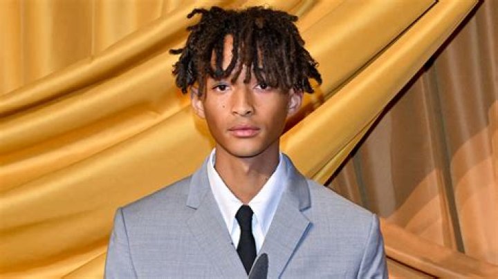 Jaden Smith (Movie Actor) - Age, Birthday, Bio, Facts, Family, Net Worth, Height & More