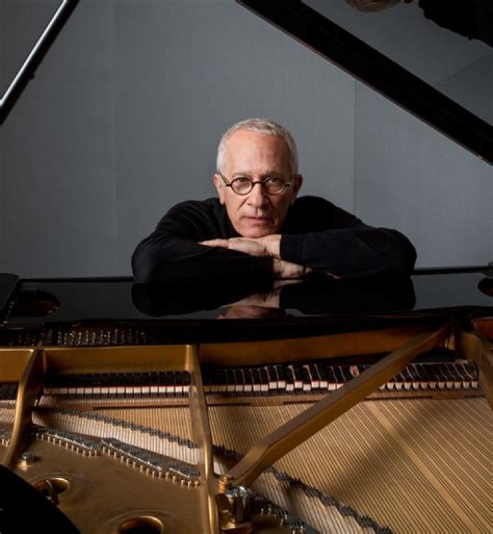 James Newton Howard (Composer) - Age, Birthday, Bio, Facts, Family, Net Worth, Height & More