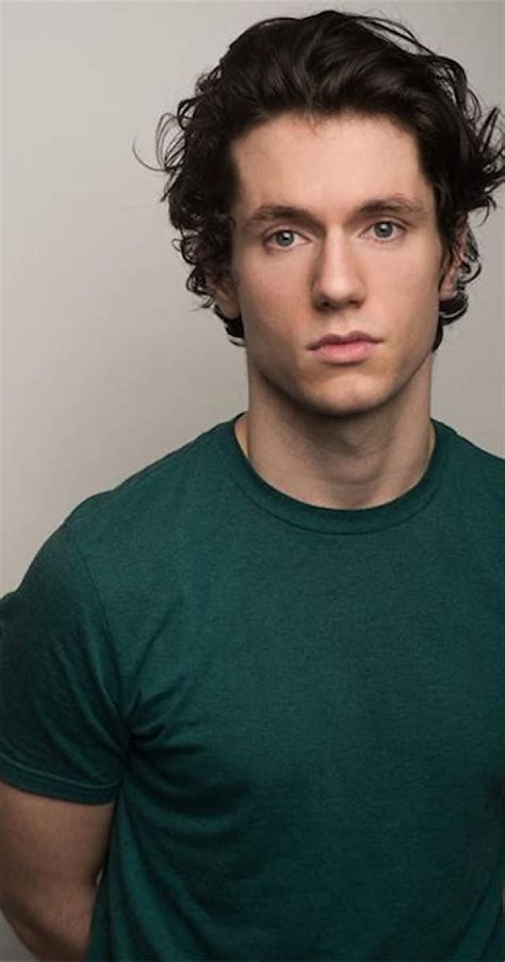 James Scully Biography, Age, Height, Wife, Net Worth, Family