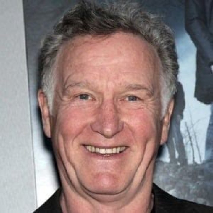 Jameson Parker (TV Actor) - Age, Birthday, Bio, Facts, Family, Net Worth, Height & More