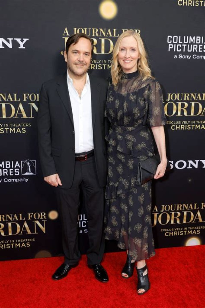 Janel Moloney Net Worth, Income, Salary, Earnings, Biography