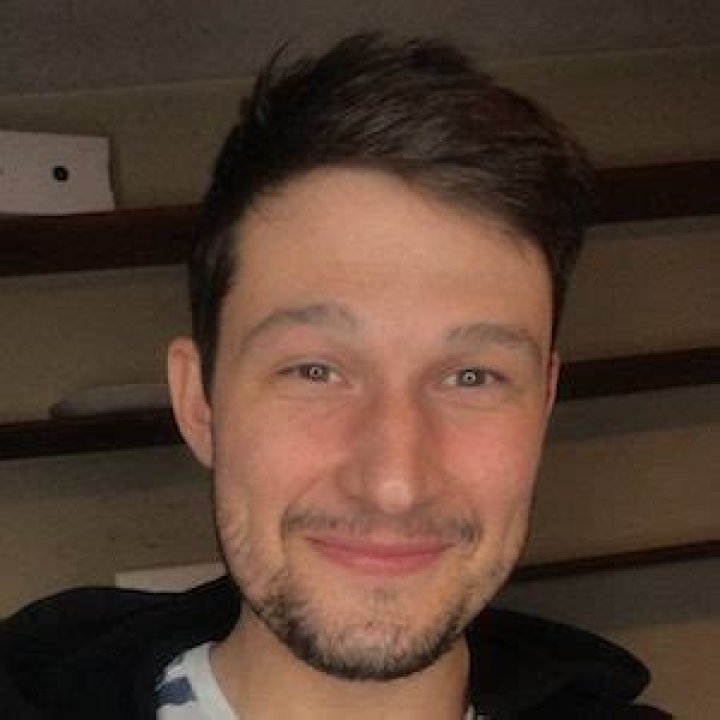 Jayingee (YouTube Star) - Age, Birthday, Bio, Facts, Family, Net Worth, Height & More