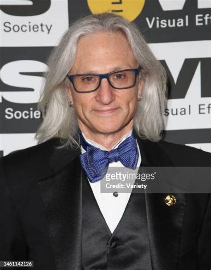 Jeffrey A. Okun Biography, Age, Height, Wife, Net Worth, Family