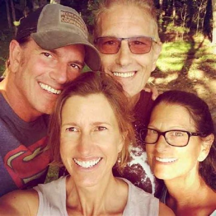 Jeffrey Brezovar Bio, Age, Family, Height, Gay, Boyfriend, Milo, Net Worth