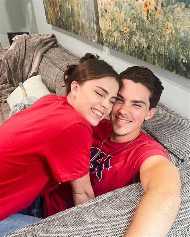 Jeremy Shada Isn’t Gay: His Girlfriend, Relationships and Dating Life