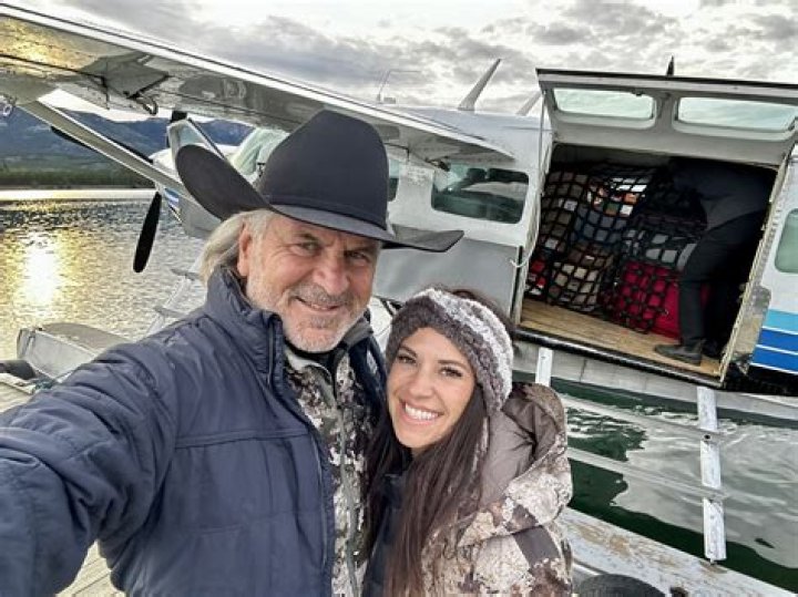 Jeremy Shockey Biography, Age, Height, Wife, Net Worth, Family