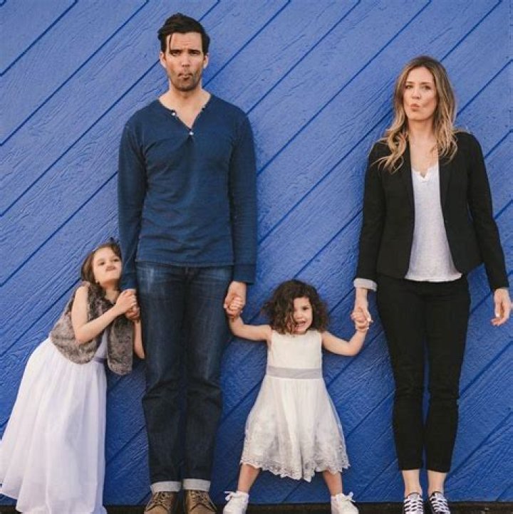 Jerry Ayres Biography, Age, Height, Wife, Net Worth, Family