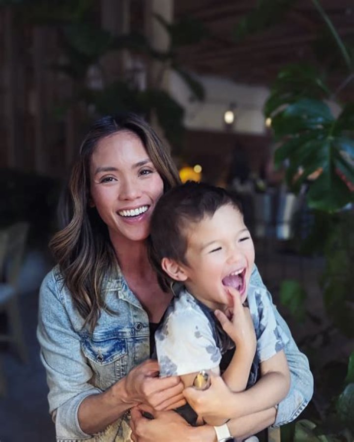 Jessalyn Wanlim Husband: Is Workin Moms Actress Married To Brett Howell? Relationship Timeline