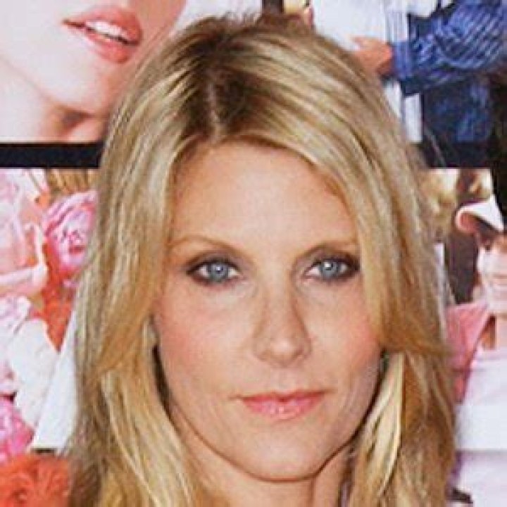 Jillian Dempsey (Makeup Artist) - Age, Birthday, Bio, Facts, Family, Net Worth, Height & More