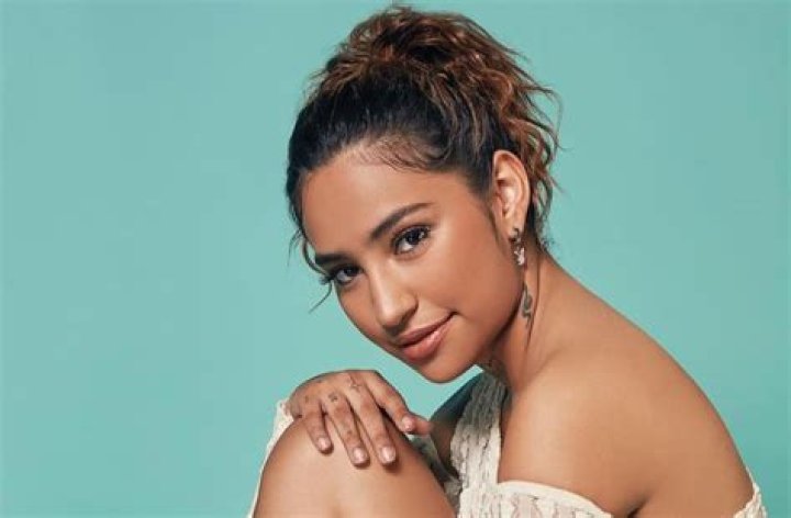 Jimena Hoyos Biography, Age, Height, Husband, Net Worth, Family