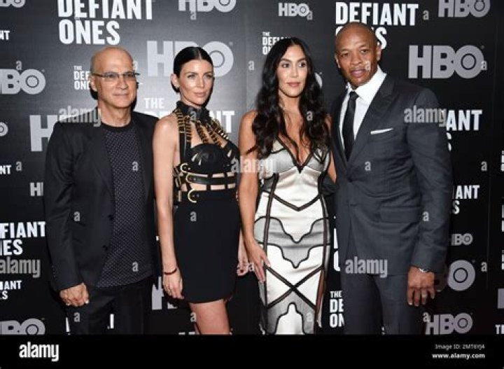 Jimmy Iovine Biography, Age, Height, Wife, Net Worth, Family