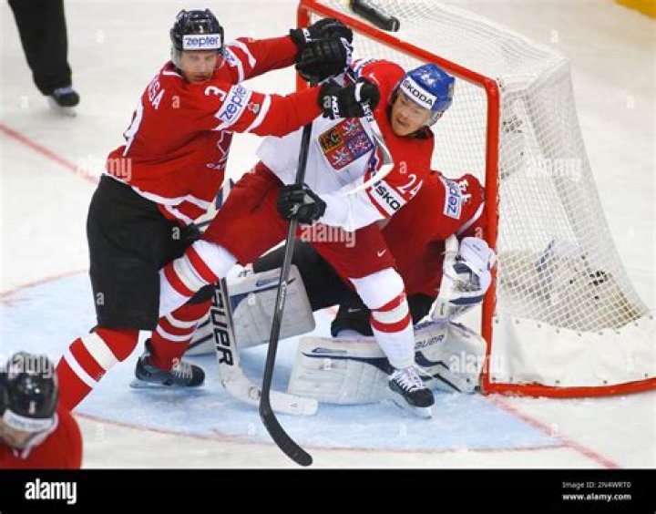 Jiri Hudler (Hockey Player) - Umur, Ulang Tahun, Bio, Fakta, Keluarga, Kekayaan Bersih, Tinggi Badan & Lainnya