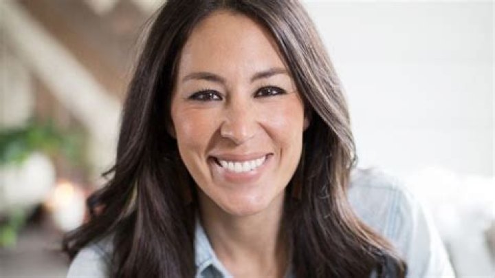 Joanna Gaines Height, Age & Measurements – How tall is Joanna Gaines?