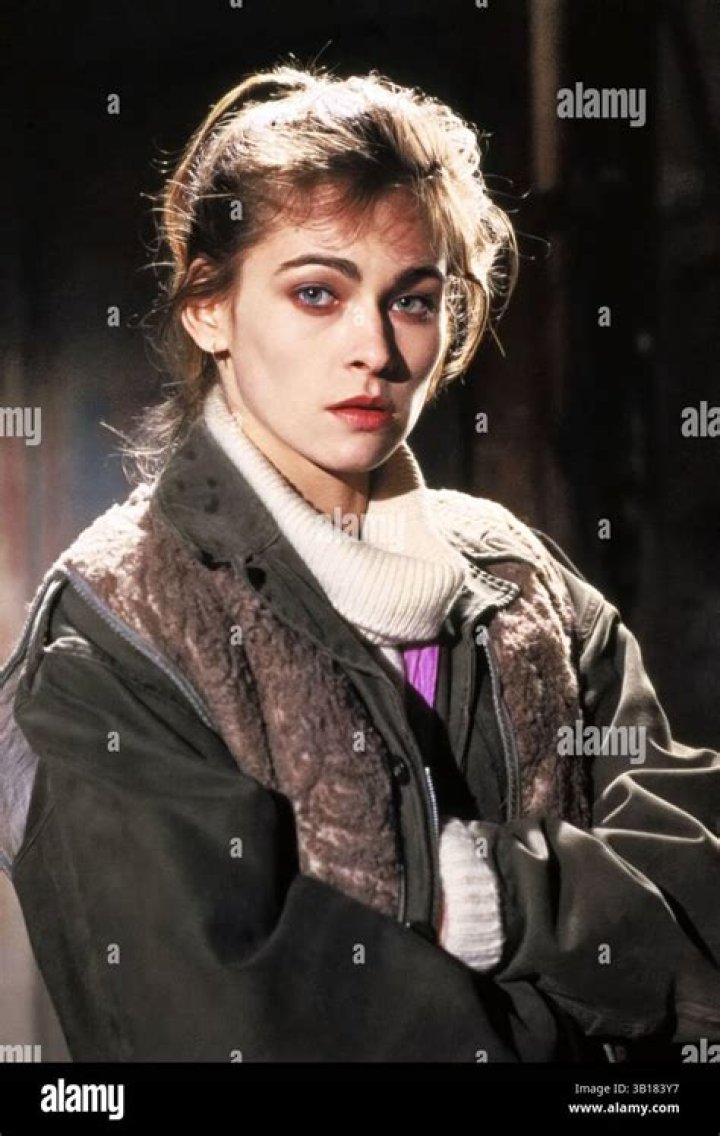 Joanna Pacula Bio, Wiki, Age, Family, Husband, Movies, TV Shows and Net Worth