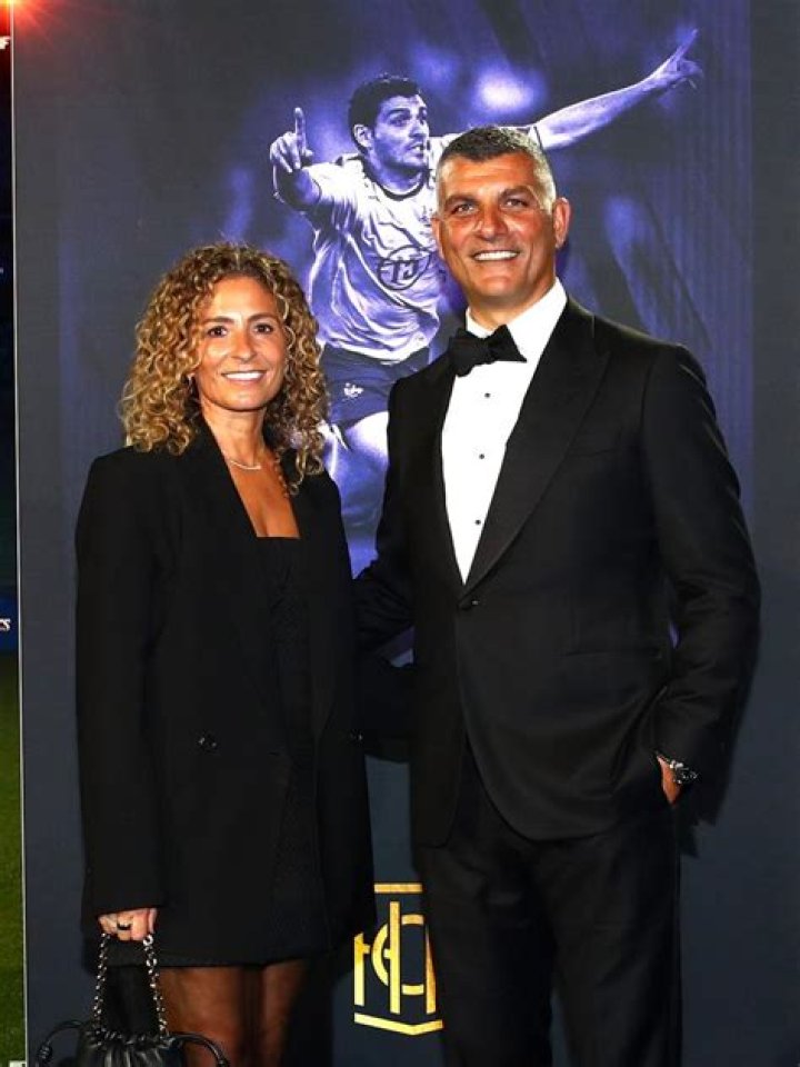 John Aloisi Biography, Age, Height, Wife, Net Worth, Family