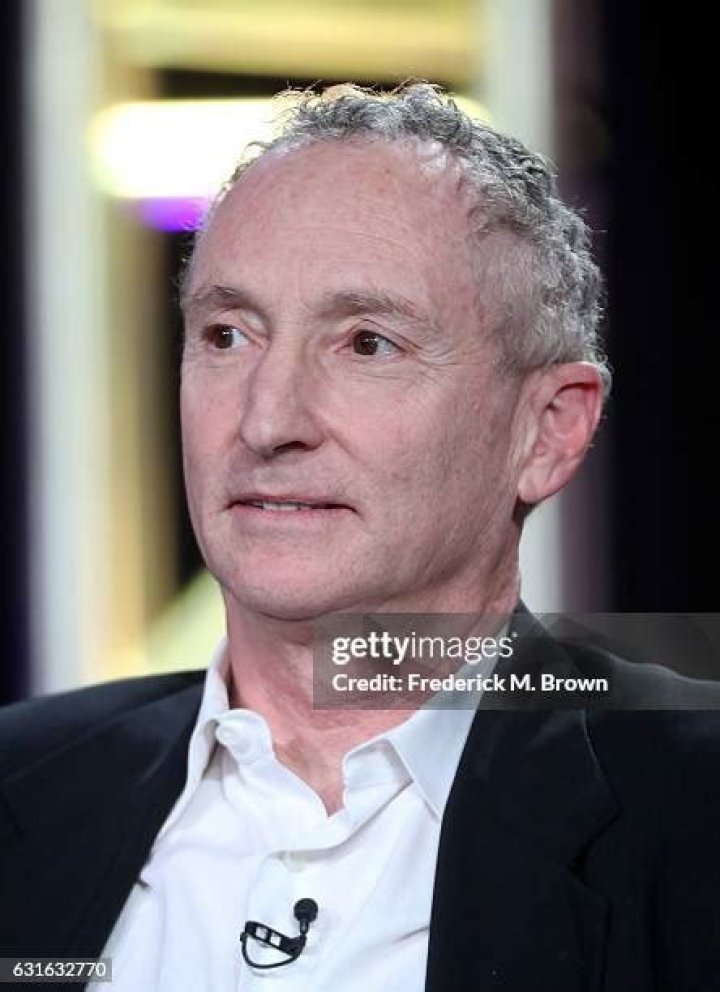 John J Strauss (Screenwriter) - Age, Birthday, Bio, Facts, Family, Net Worth, Height & More