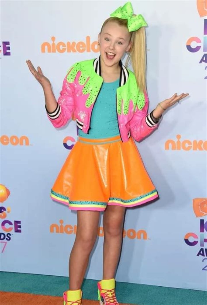 JoJo Siwa Height, Weight, Net Worth, Age, Birthday, Wikipedia, Who, Nationality, Biography