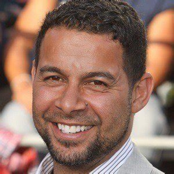 Jon Huertas (TV Actor) - Age, Birthday, Bio, Facts, Family, Net Worth, Height & More