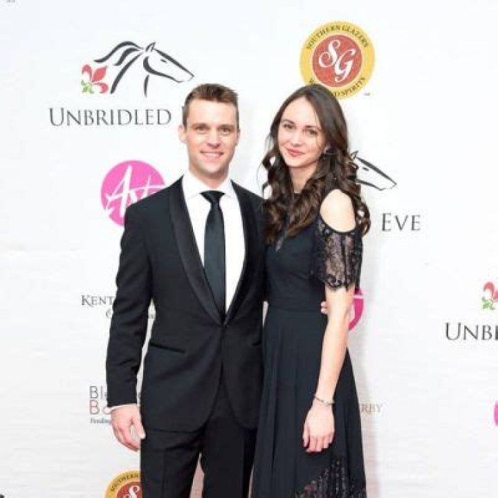 Kali Woodruff- Wiki, Age, Husband, Ethnicity, Net Worth, Height, Career