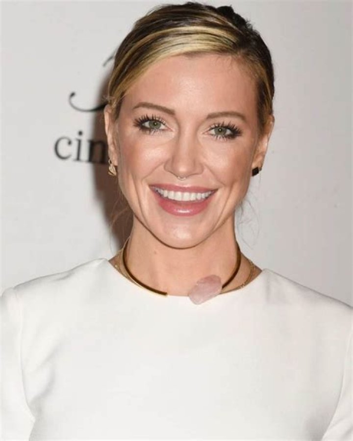 Katie Cassidy Biography, Age, Height, Husband, Net Worth, Family