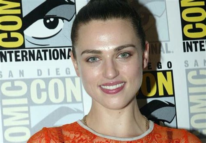 Katie McGrath – Bio, Age, Height, Married, Dating, Boyfriend, Is She Gay or Lesbian?