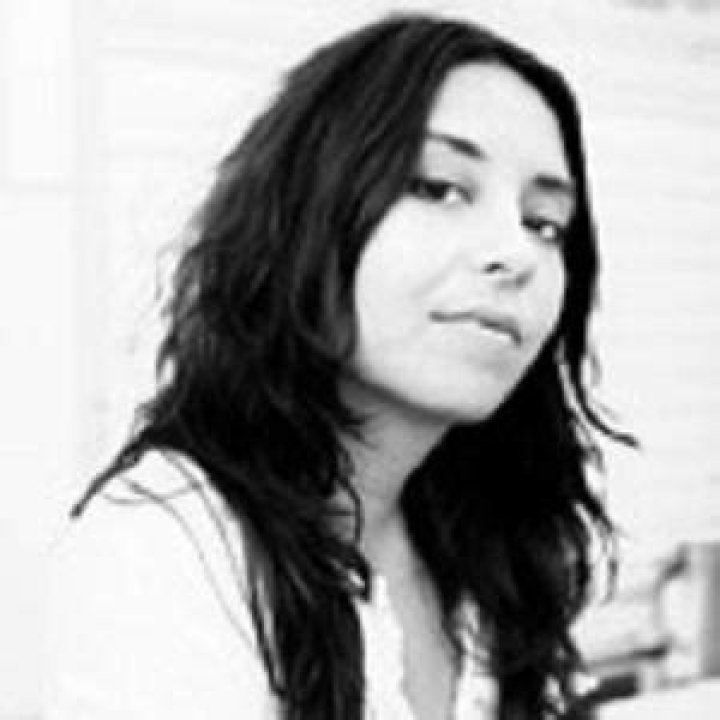 Kelli Ali (Folk Singer) - Age, Birthday, Bio, Facts, Family, Net Worth, Height & More