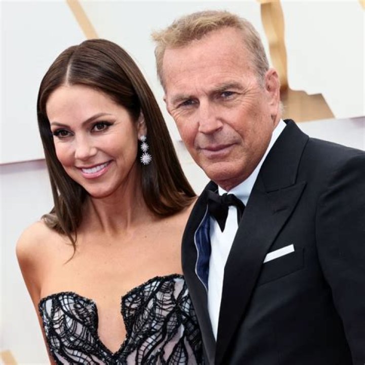 Kevin Costner: Wife, net worth, tattoos, smoking & body facts